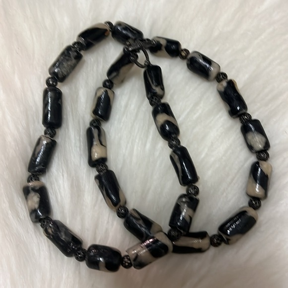 Black and Cream ONE OF A KIND UNIQUE BOHO Unique Rare Necklace - Picture 13 of 16